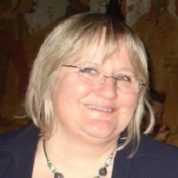 ksenija-magda-223x300-1-edited